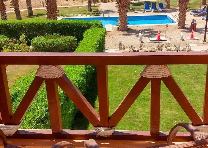 Mountain View Sokhna 1,villa 4rooms, Direct To Pool, 300 M To & Dayra Camp, Families Only