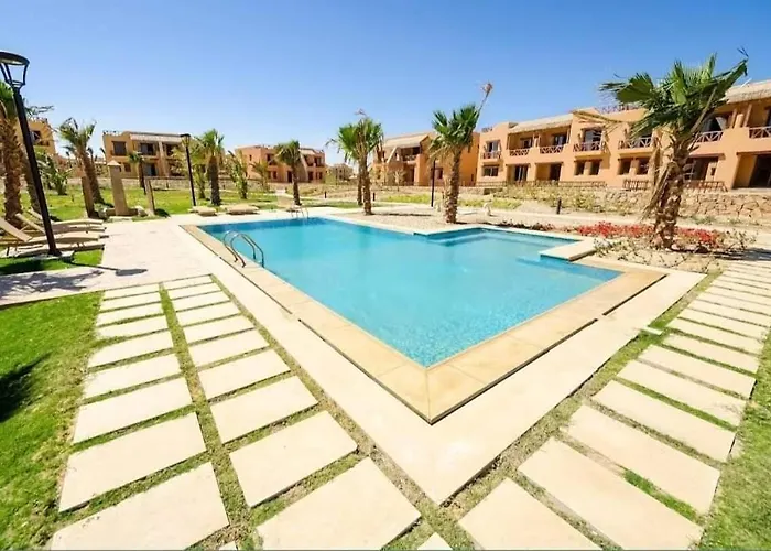 Chalet Mountain View Sokhna 1,villa 4rooms, Direct To Pool, 300 M To & Dayra Camp, Families Only Ain Sukhna