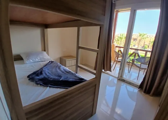 Mountain View Sokhna 1,villa 4rooms, Direct To Pool, 300 M To & Dayra Camp, Families Only *