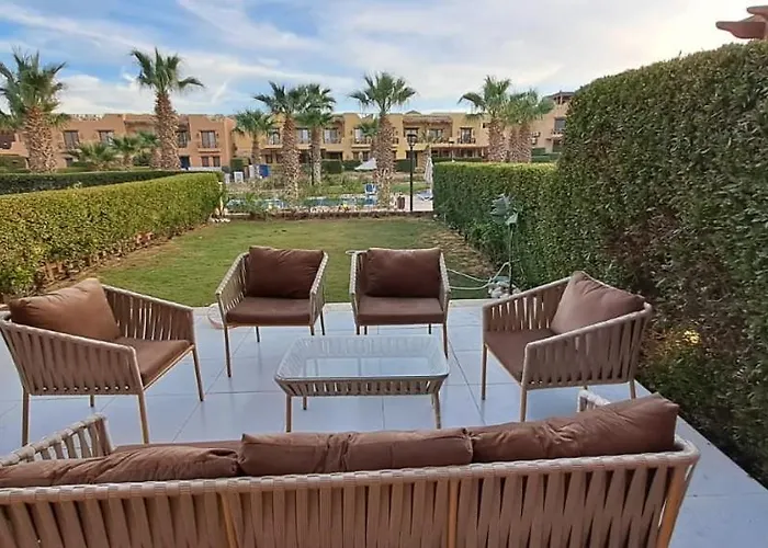 Mountain View Sokhna 1,villa 4rooms, Direct To Pool, 300 M To & Dayra Camp, Families Only Chalet