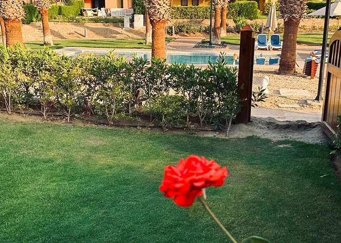 Mountain View Sokhna 1,villa 4rooms, Direct To Pool, 300 M To & Dayra Camp, Families Only *
